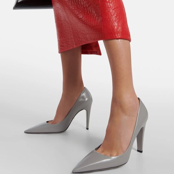 Prada Nube Leather Pump - Picture 2 of 2